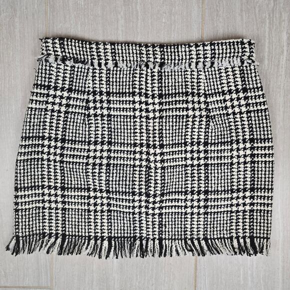 Zara Woman Tweed Mini Skirt Lg Plaid Houndstooth Black White - Picture 3 of 5